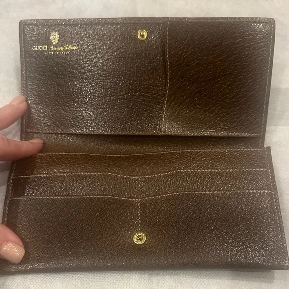 Vintage Gucci Brown Monogram Wallet - Picture 3 of 13